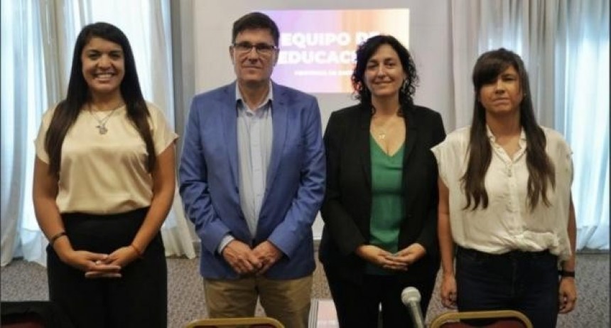 La educación que viene: extensión horaria, repitencia, seguridad, paritaria e inversiones para que “los chicos estén en las escuelas”