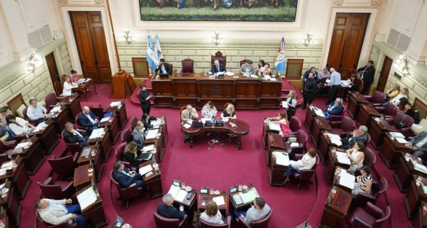 Diputados salientes priorizan toma de deuda y juego online por sobre seguridad y salud