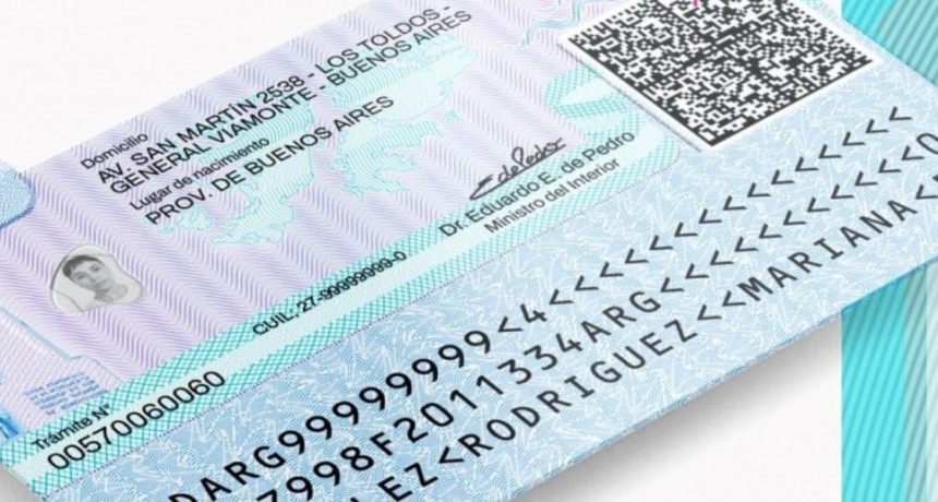Lanzaron el nuevo DNI con chip y QR: cómo funciona, cómo obtenerlo y qué pasará con los físicos