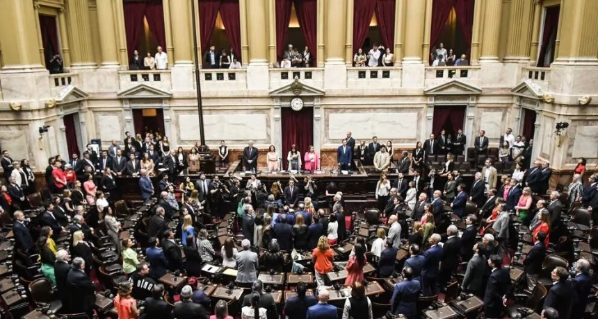 El ajuste y el Congreso: Milei gobernará sin Presupuesto propio durante su primer año de mandato