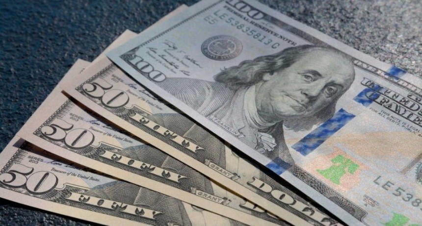 Fuerte repunte del dólar blue: a cuánto cerró este miércoles