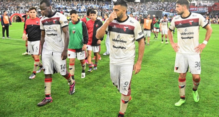 Colón presentó ante AFA el pedido de nulidad del descenso a Primera Nacional