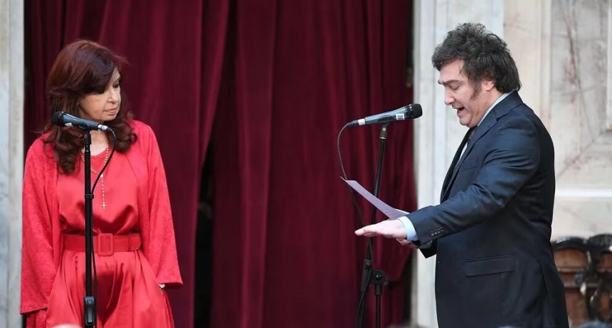 El discurso de Javier Milei de espaldas al Congreso molestó a diputados y senadores, que ahora esperan las leyes del ajuste 