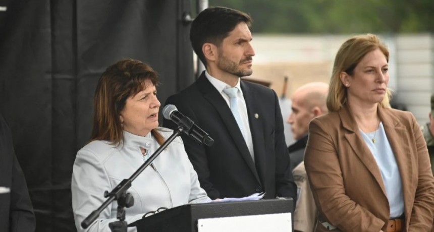 Bullrich presentó el plan Bandera en Rosario para combatir el crimen y 