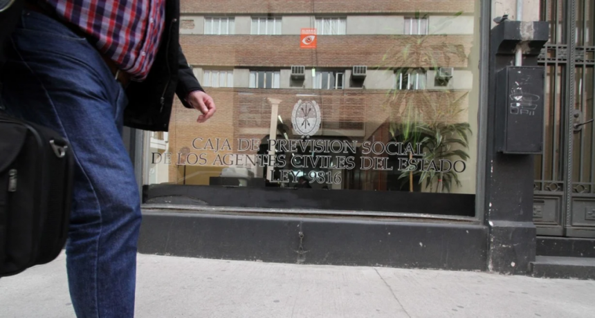 Pullaro intervino la Caja del Seguro Mutual