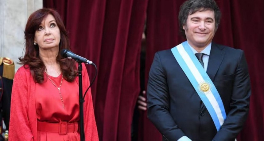 Milei y Cristina: soledad en la subida y soledad en la bajada