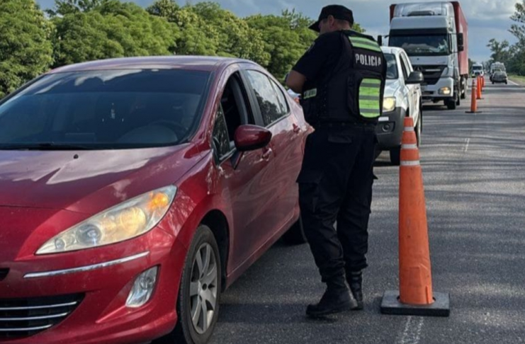 Provincia fiscalizó más de 8 mil vehículos en rutas santafesinas durante el fin de semana largo