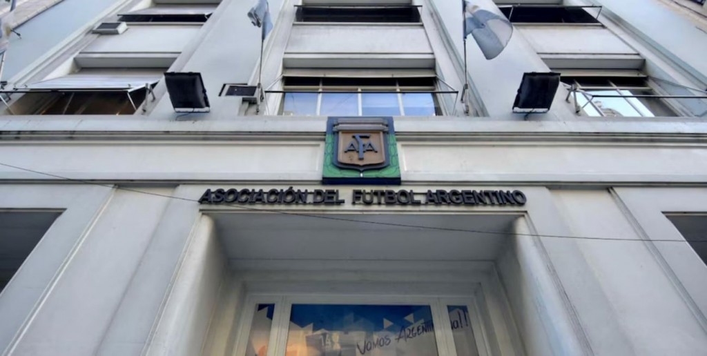 Cruce AFA-Gobierno: la entidad respondió la denuncia ante el Comité de Ética de Conmebol