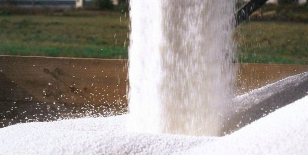 Adecoagro y ACA concretaron la compra de Profertil y toman el control del mayor productor de fertilizantes de Sudamérica