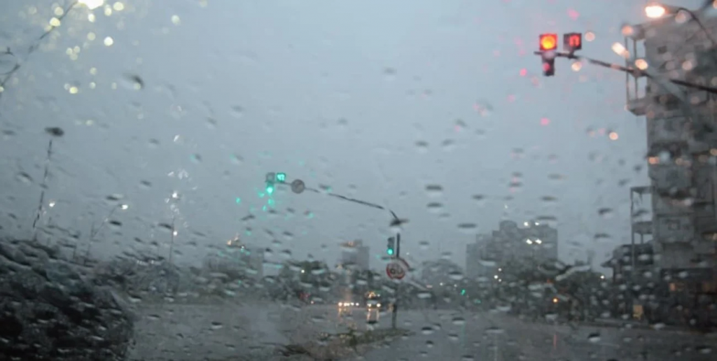 Santa Fe: rigen alertas naranja y amarilla por tormentas en toda la provincia