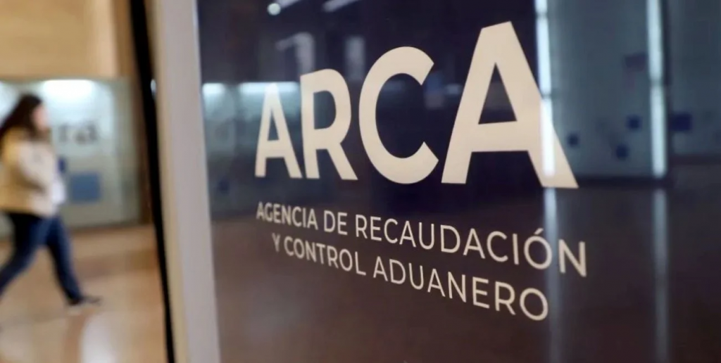 La presión fiscal de Nación y Provincias creció del 21,6% al 27,8% del PBI en tres décadas