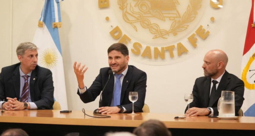 Pullaro: &ldquo;Vinimos para cambiar la estructura de la provincia de Santa Fe&rdquo;