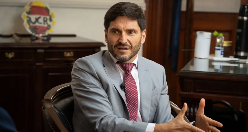 Maximiliano Pullaro le confesó a AIRE que no va a ser candidato a presidente: se retira tras su gestión como gobernador