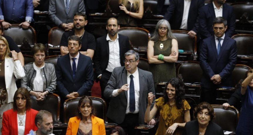 El carnaval en Diputados, reflejo de la decadencia de la educaci&oacute;n