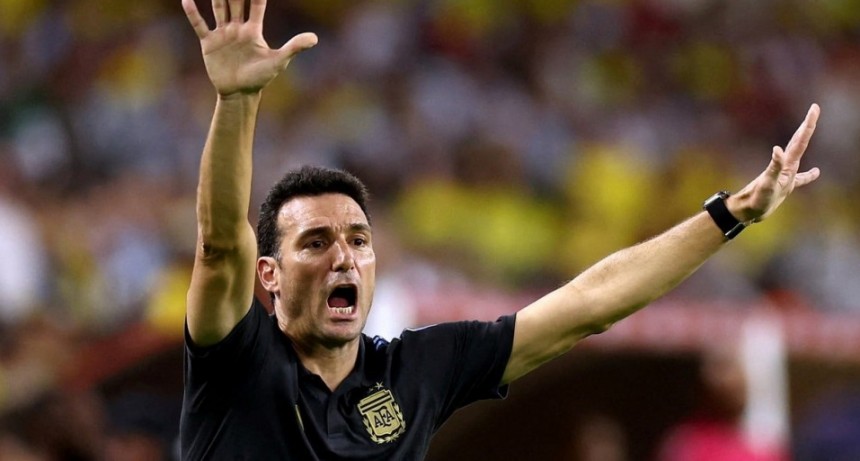 Scaloni llegó a Washington y habló de Messi antes del sorteo del Mundial