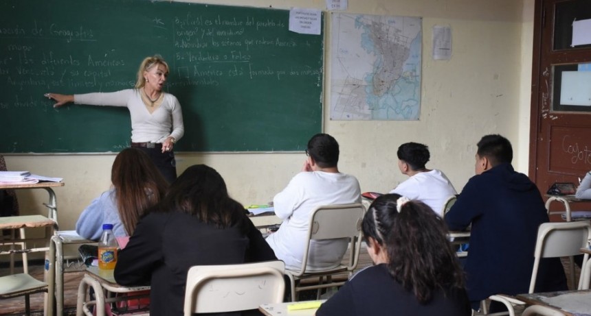 Proyecto de Ley de Libertad Educativa: Goity pidi&oacute; "discutir sin perder el rumbo del sistema educativo"
