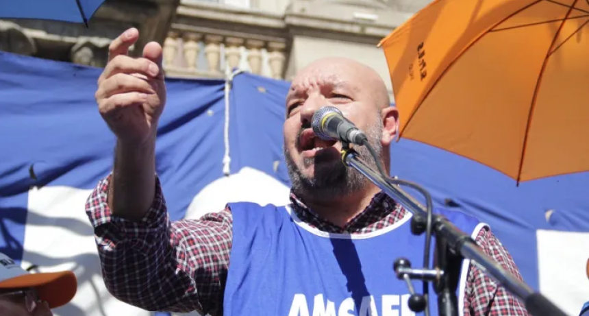 AMSAFE denunci&oacute; ajuste salarial y desminti&oacute; que los sueldos docentes hayan empatado a la inflaci&oacute;n