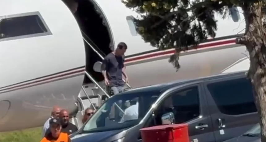 Lionel Messi en Santa Fe: as&iacute; fue la llegada del astro al aeropuerto de Sauce Viejo