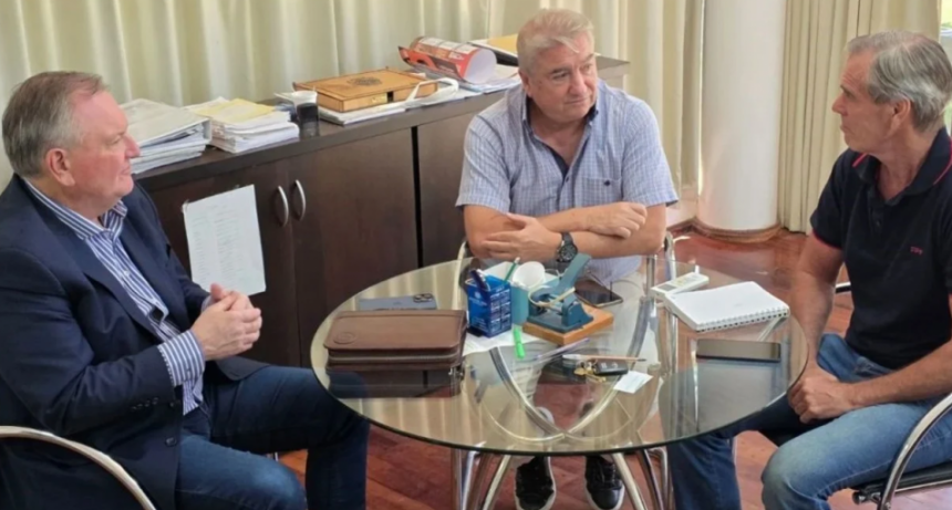 Michlig se reuni&oacute; con autoridades de la DPV por obras viales en San Crist&oacute;bal